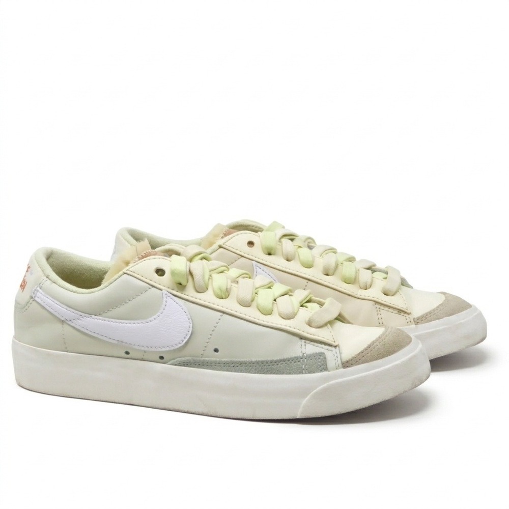 Nike Women’s Low-Top Sneakers in Cream, White and Light Green